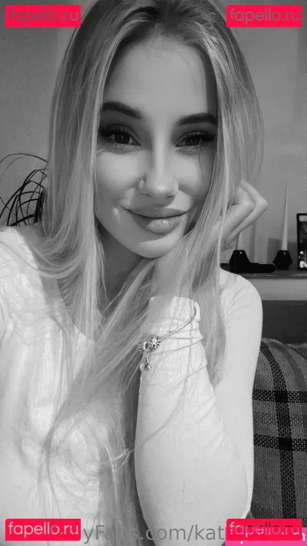 katemoonn Onlyfans Photo Gallery 