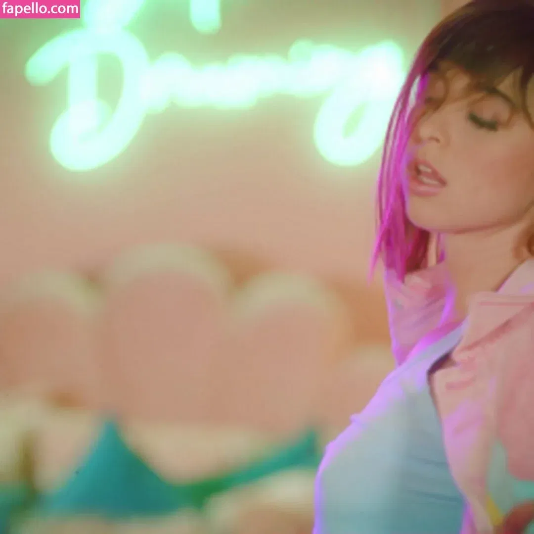 Rafaela Moutinho Onlyfans Photo Gallery 