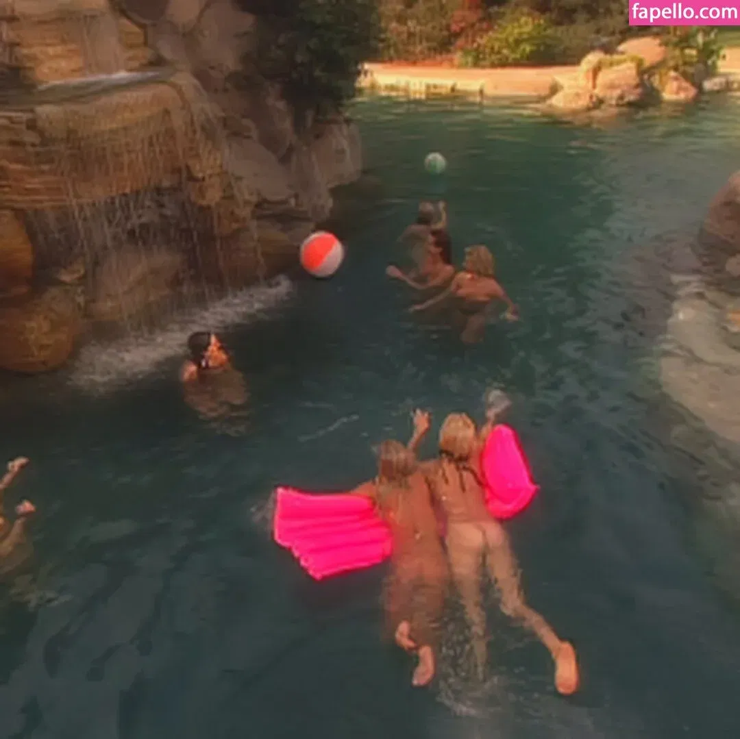 Rafaela Moutinho Onlyfans Photo Gallery 