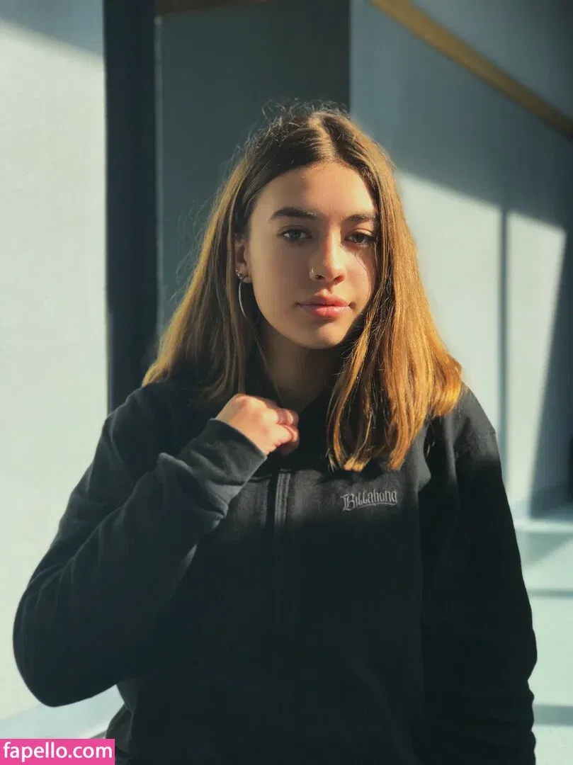 Rafaela Moutinho Onlyfans Photo Gallery 