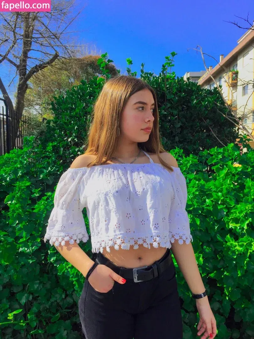 Rafaela Moutinho Onlyfans Photo Gallery 