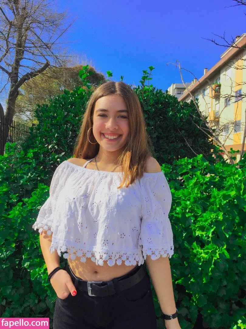 Rafaela Moutinho Onlyfans Photo Gallery 