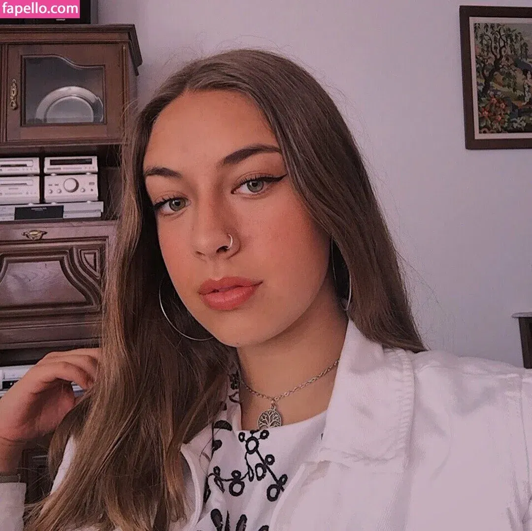 Rafaela Moutinho Onlyfans Photo Gallery 