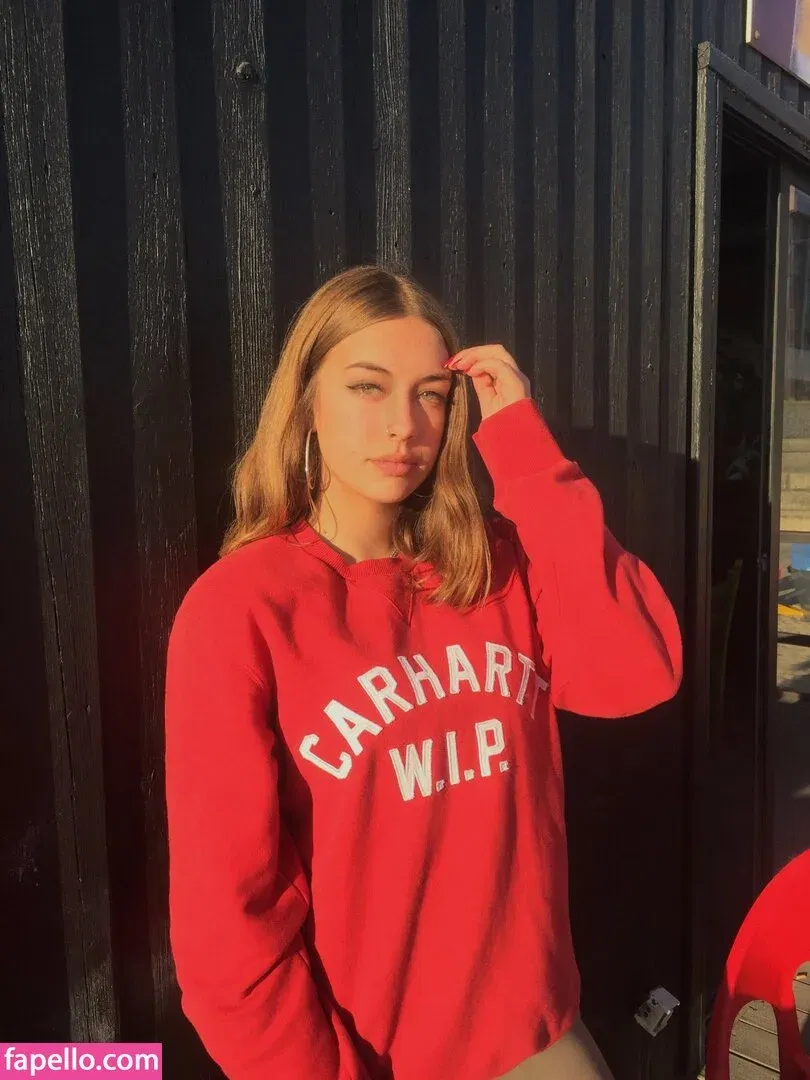 Rafaela Moutinho Onlyfans Photo Gallery 