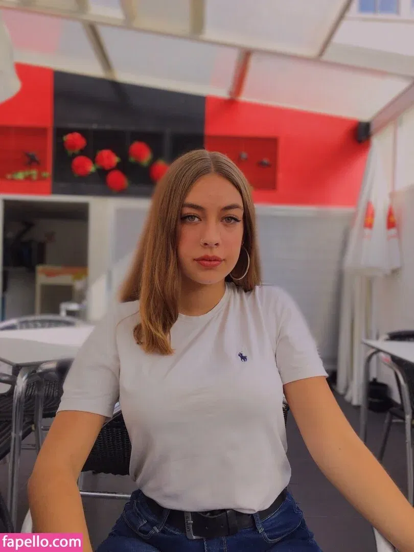 Rafaela Moutinho Onlyfans Photo Gallery 