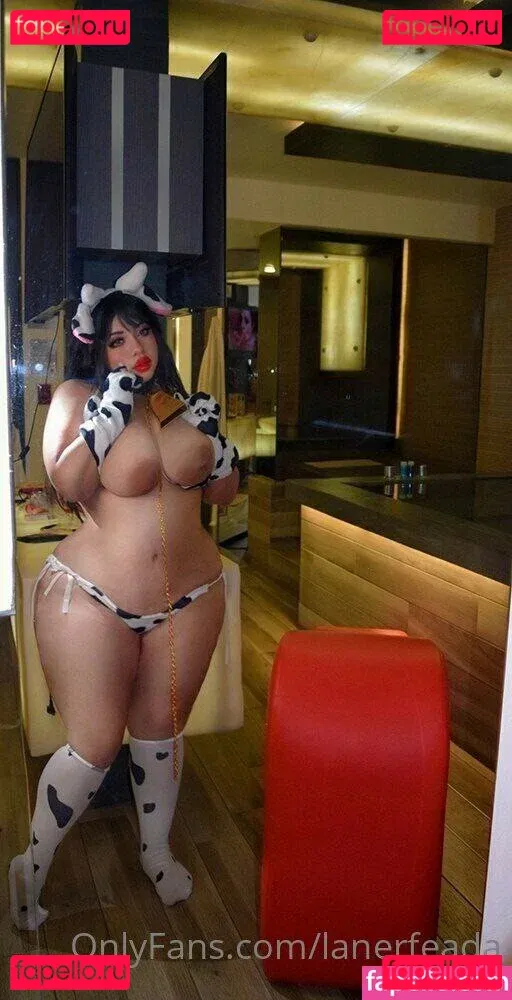 La Nerfeada Onlyfans Photo Gallery 