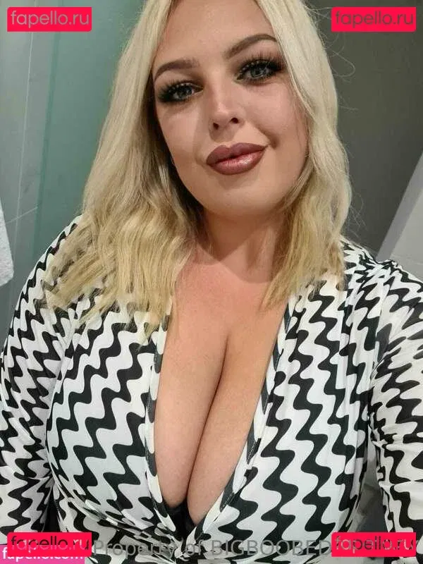 bigboobedbritneyvip Onlyfans Photo Gallery 