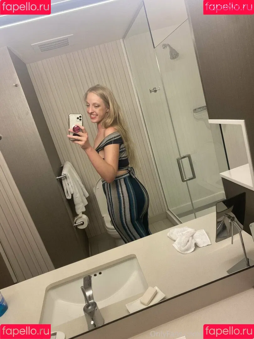 katiediamonds222 Onlyfans Photo Gallery 