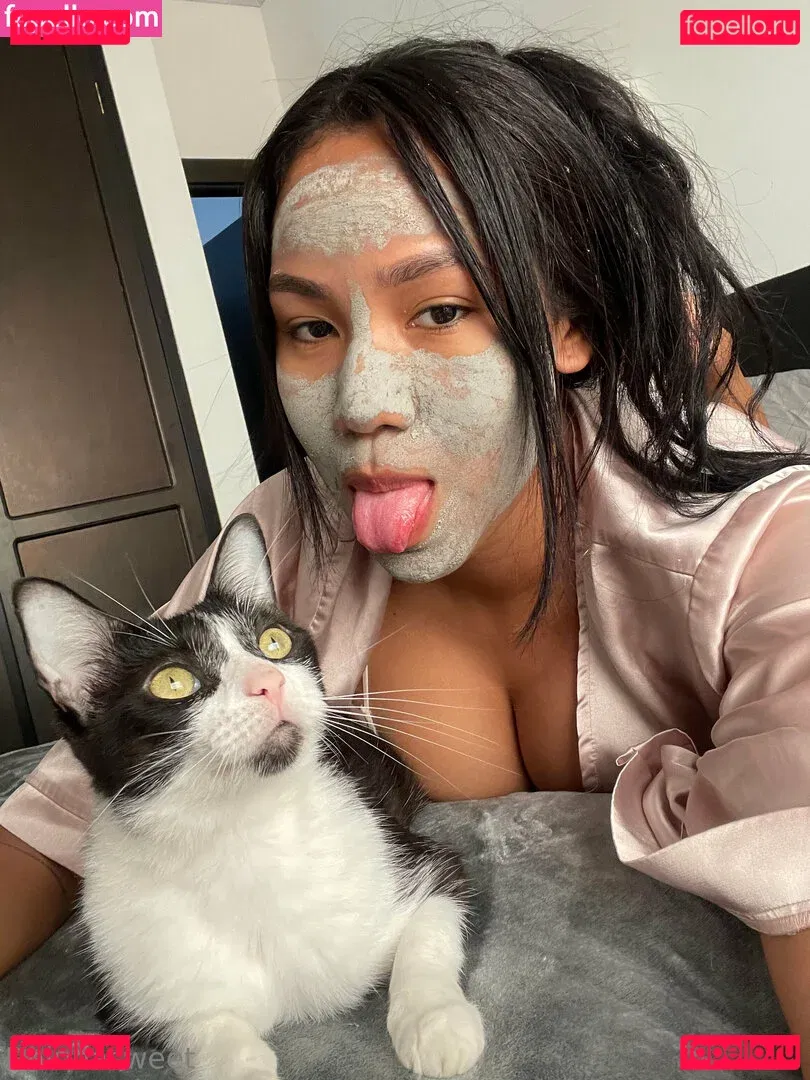 dalunasweet Onlyfans Photo Gallery 