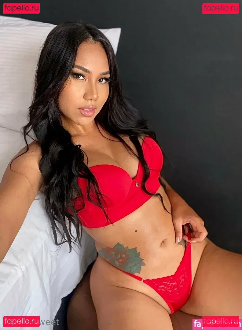 dalunasweet Onlyfans Photo Gallery 