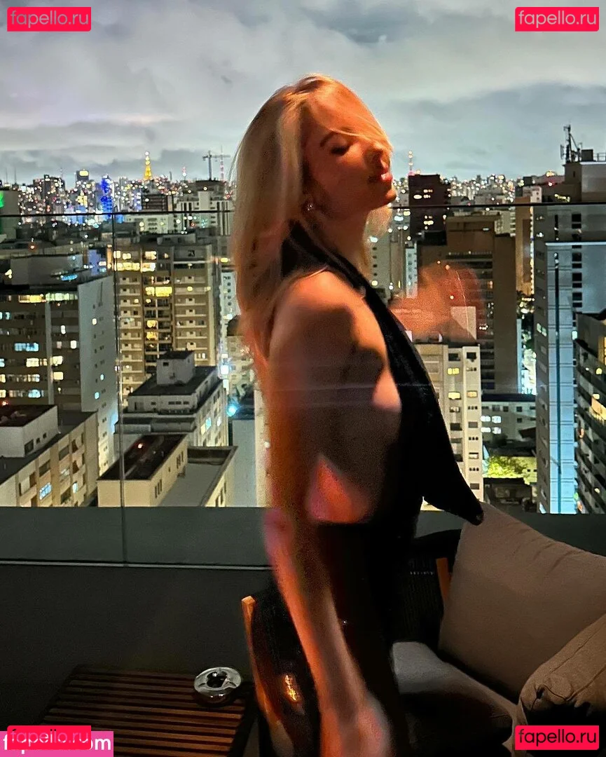 Giovanna Chaves Onlyfans Photo Gallery 