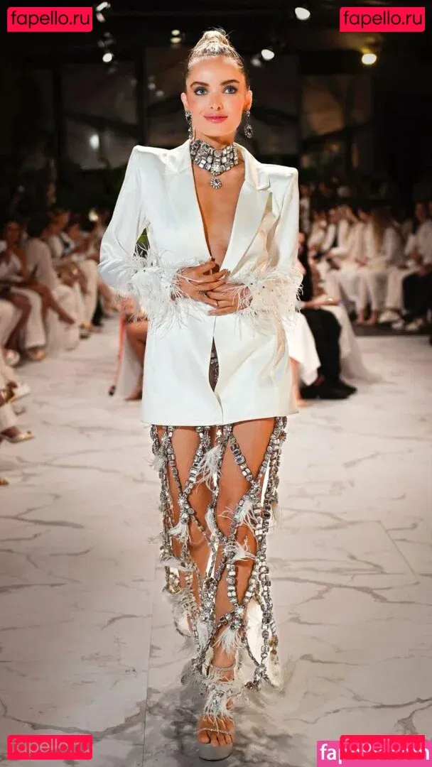 Giovanna Chaves Onlyfans Photo Gallery 