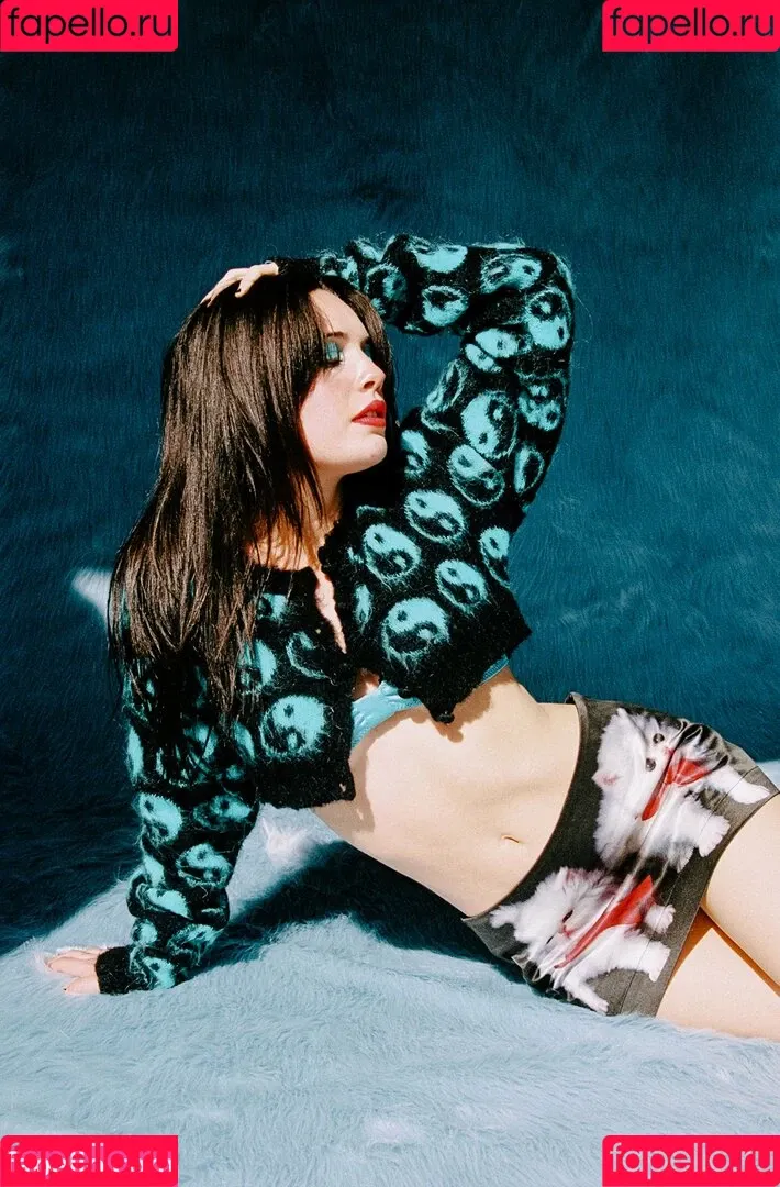 Bea Miller Onlyfans Photo Gallery 