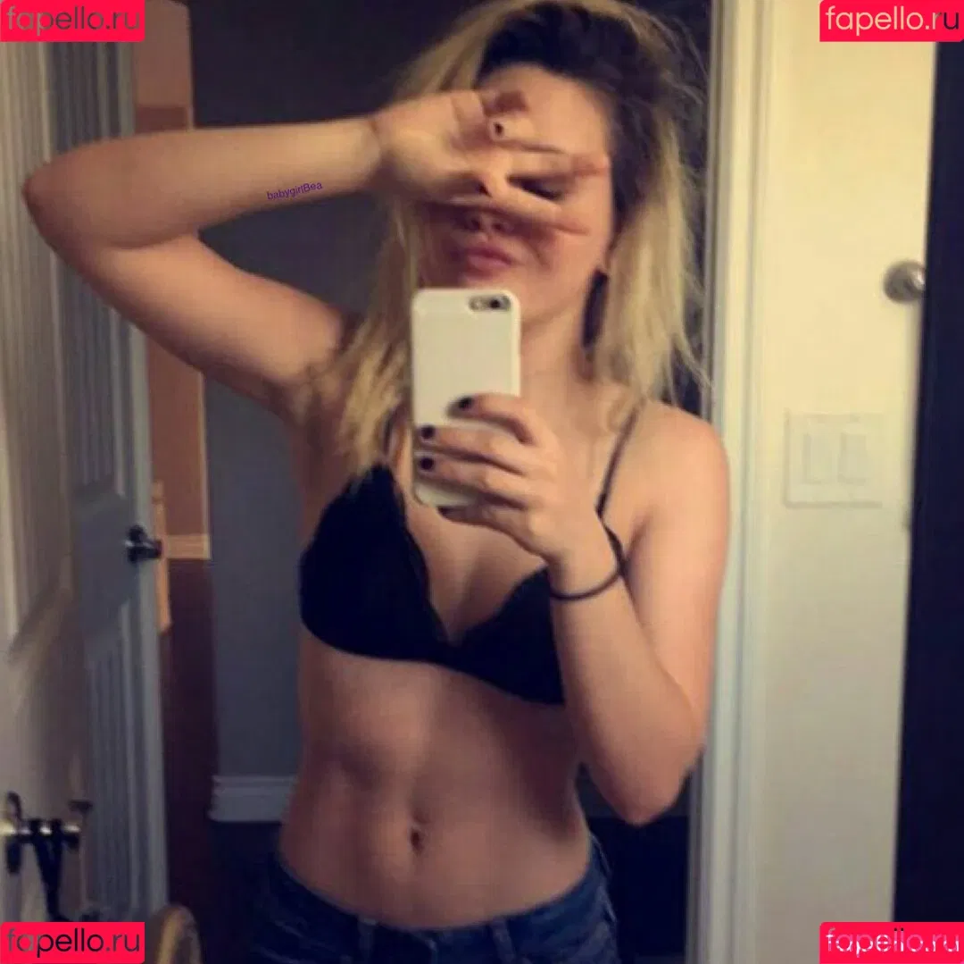 Bea Miller Onlyfans Photo Gallery 