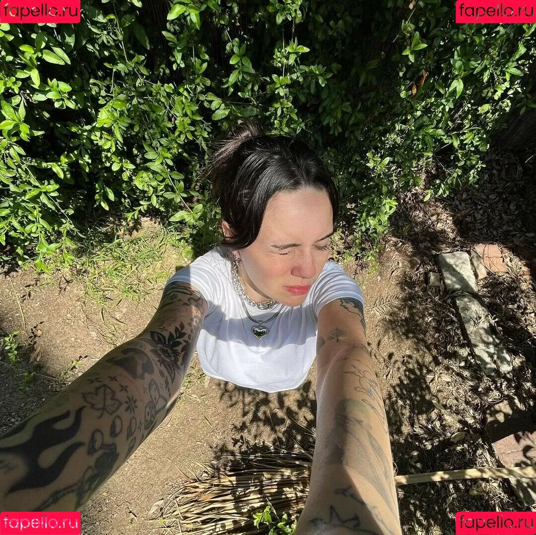 Bea Miller Onlyfans Photo Gallery 