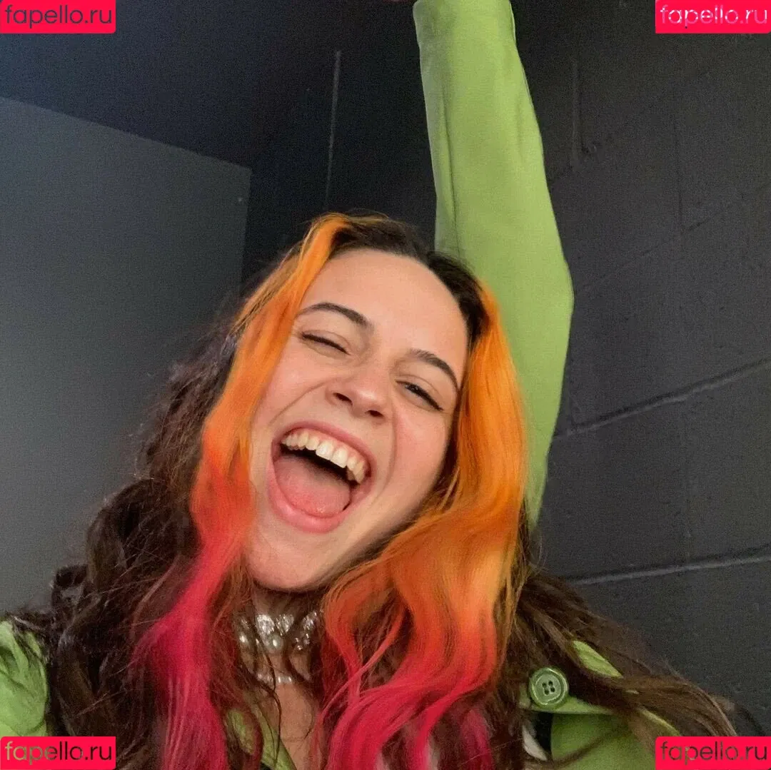 Bea Miller Onlyfans Photo Gallery 