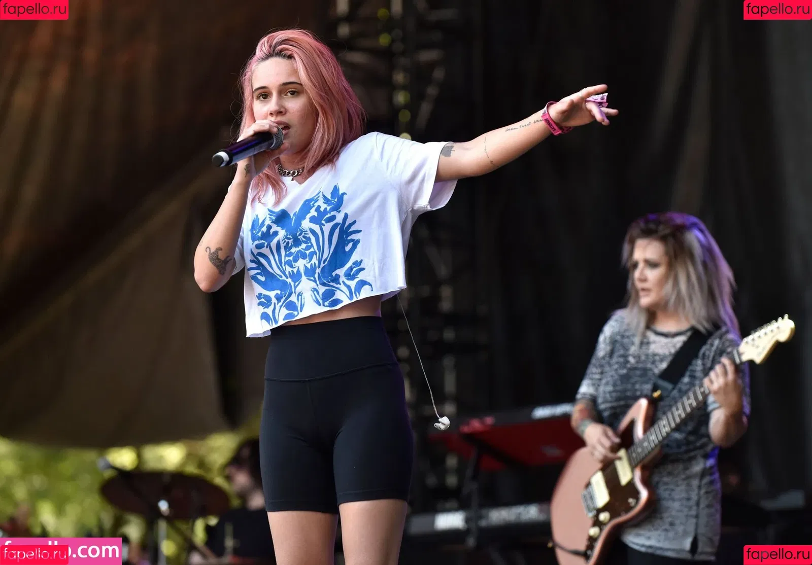 Bea Miller Onlyfans Photo Gallery 
