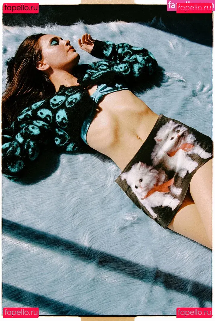 Bea Miller Onlyfans Photo Gallery 