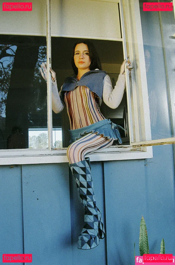 Bea Miller Onlyfans Photo Gallery 