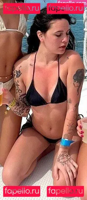 Bea Miller Onlyfans Photo Gallery 