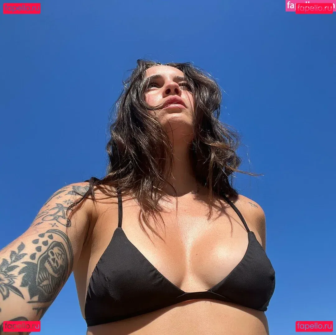 Bea Miller Onlyfans Photo Gallery 