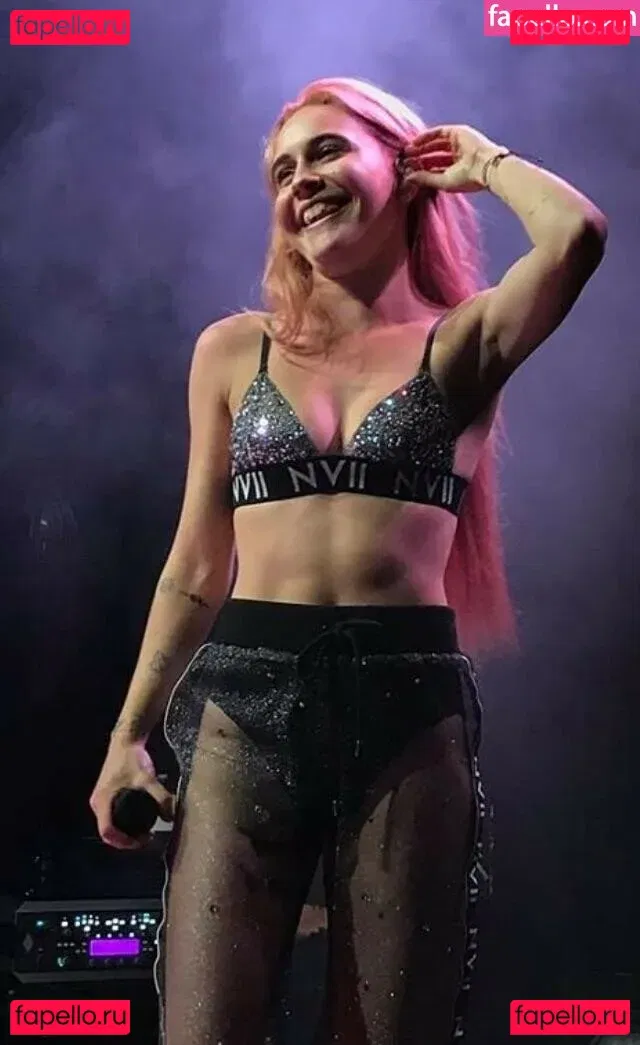 Bea Miller Onlyfans Photo Gallery 