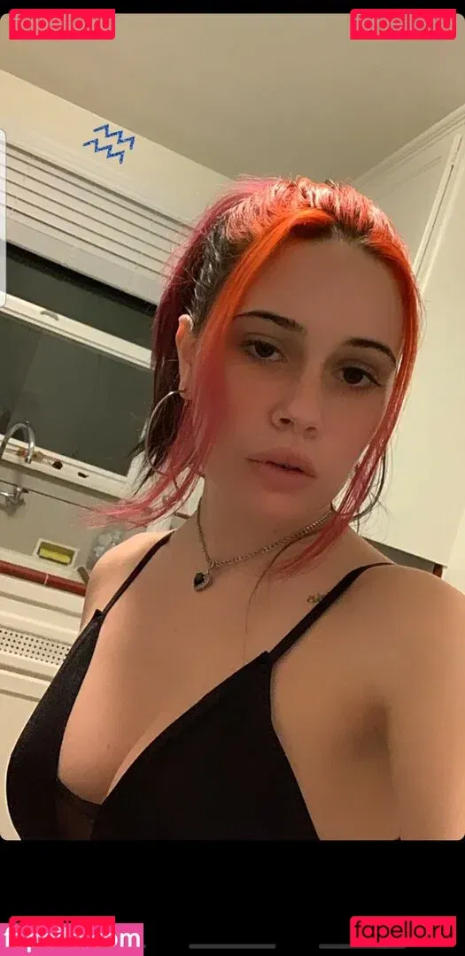 Bea Miller Onlyfans Photo Gallery 
