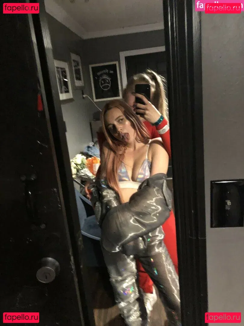 Bea Miller Onlyfans Photo Gallery 