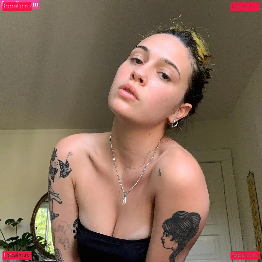 Bea Miller Onlyfans Photo Gallery 