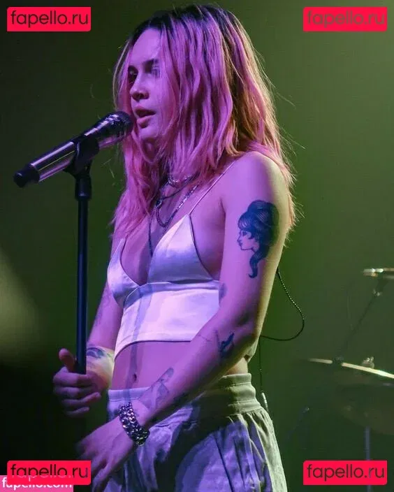 Bea Miller Onlyfans Photo Gallery 