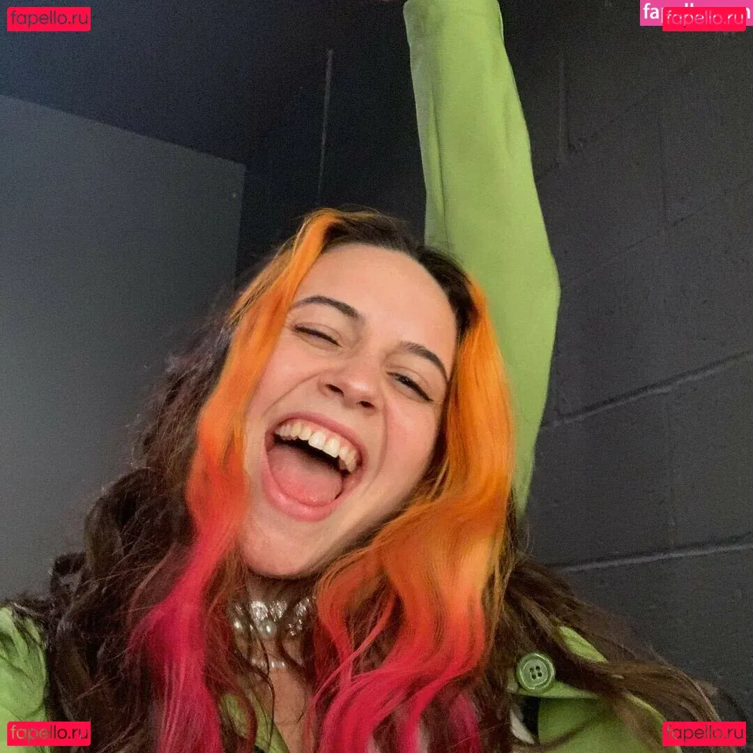 Bea Miller Onlyfans Photo Gallery 