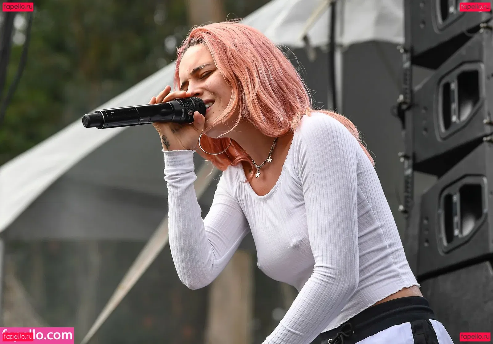 Bea Miller Onlyfans Photo Gallery 