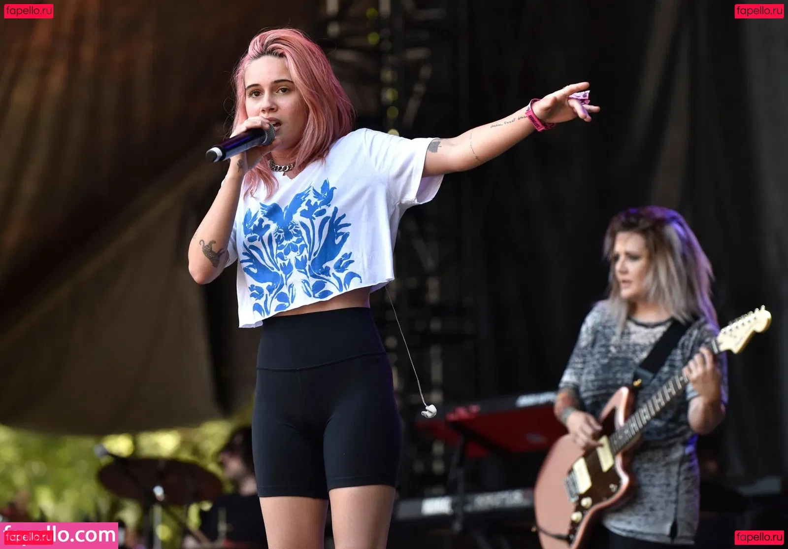 Bea Miller Onlyfans Photo Gallery 