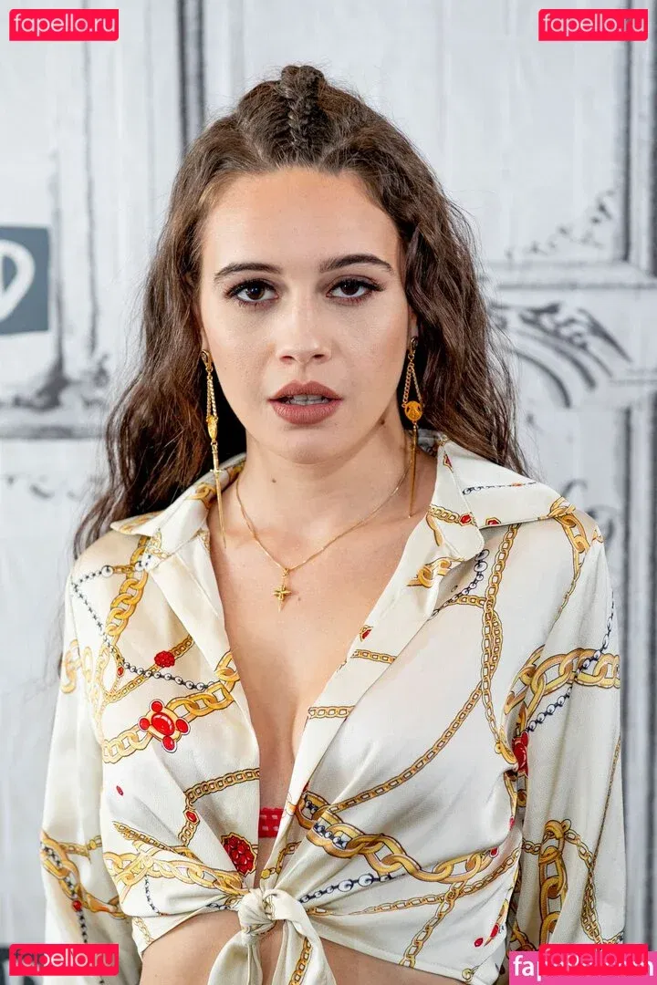 Bea Miller Onlyfans Photo Gallery 