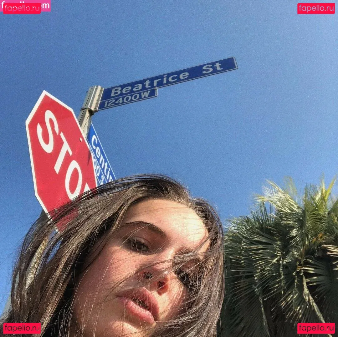 Bea Miller Onlyfans Photo Gallery 