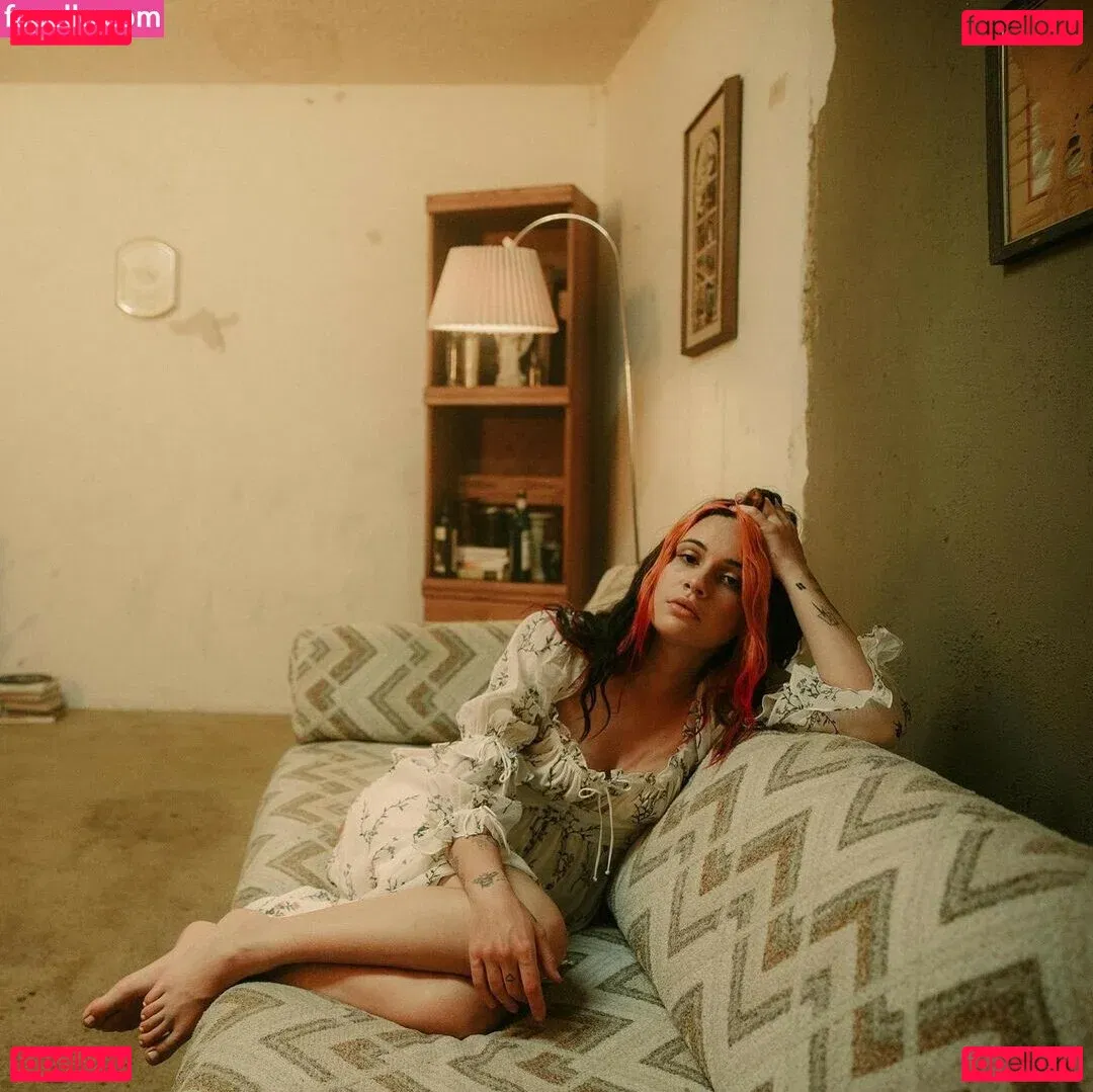 Bea Miller Onlyfans Photo Gallery 