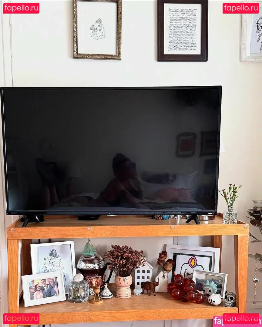 Bea Miller Onlyfans Photo Gallery 