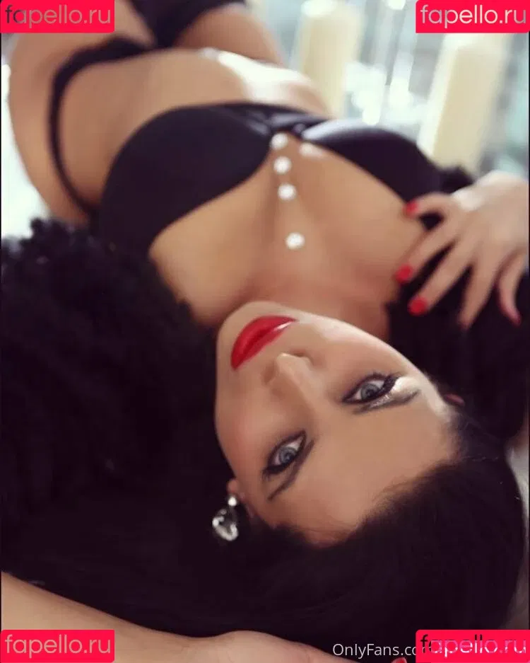 coco.cooper Onlyfans Photo Gallery 
