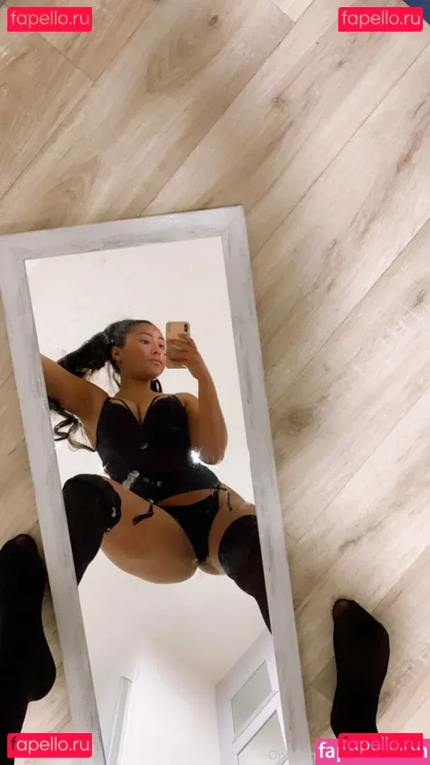 coco.cooper Onlyfans Photo Gallery 