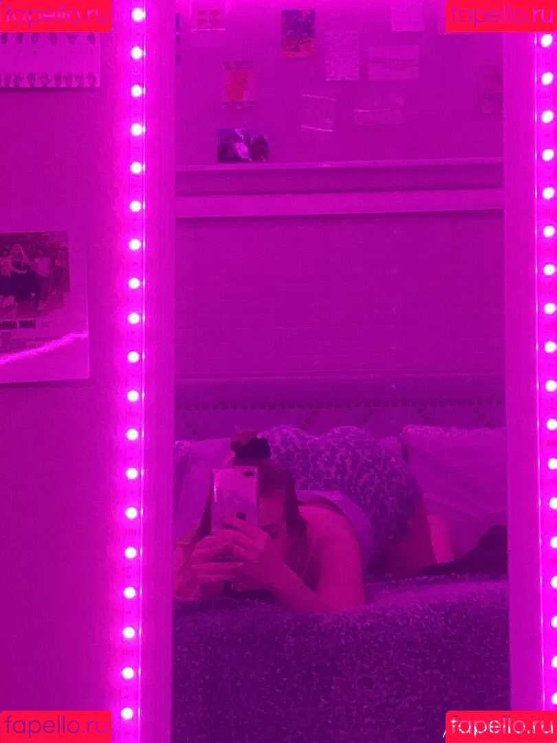 anna1001 Onlyfans Photo Gallery 