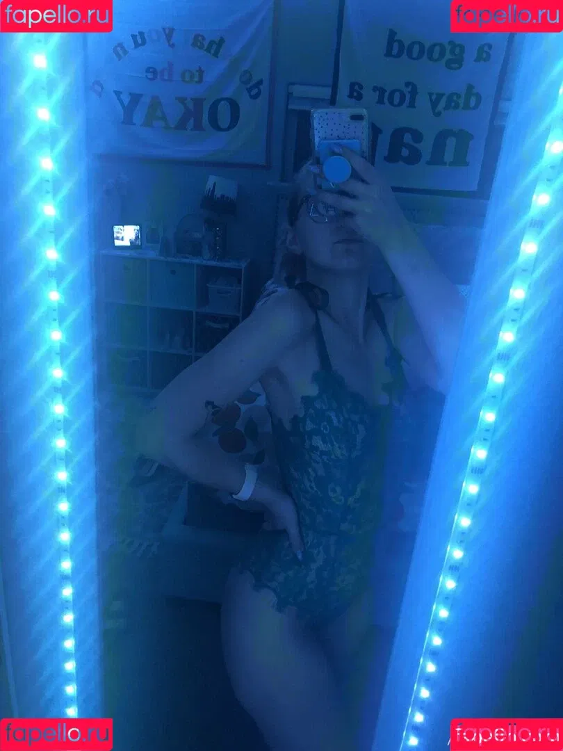 anna1001 Onlyfans Photo Gallery 