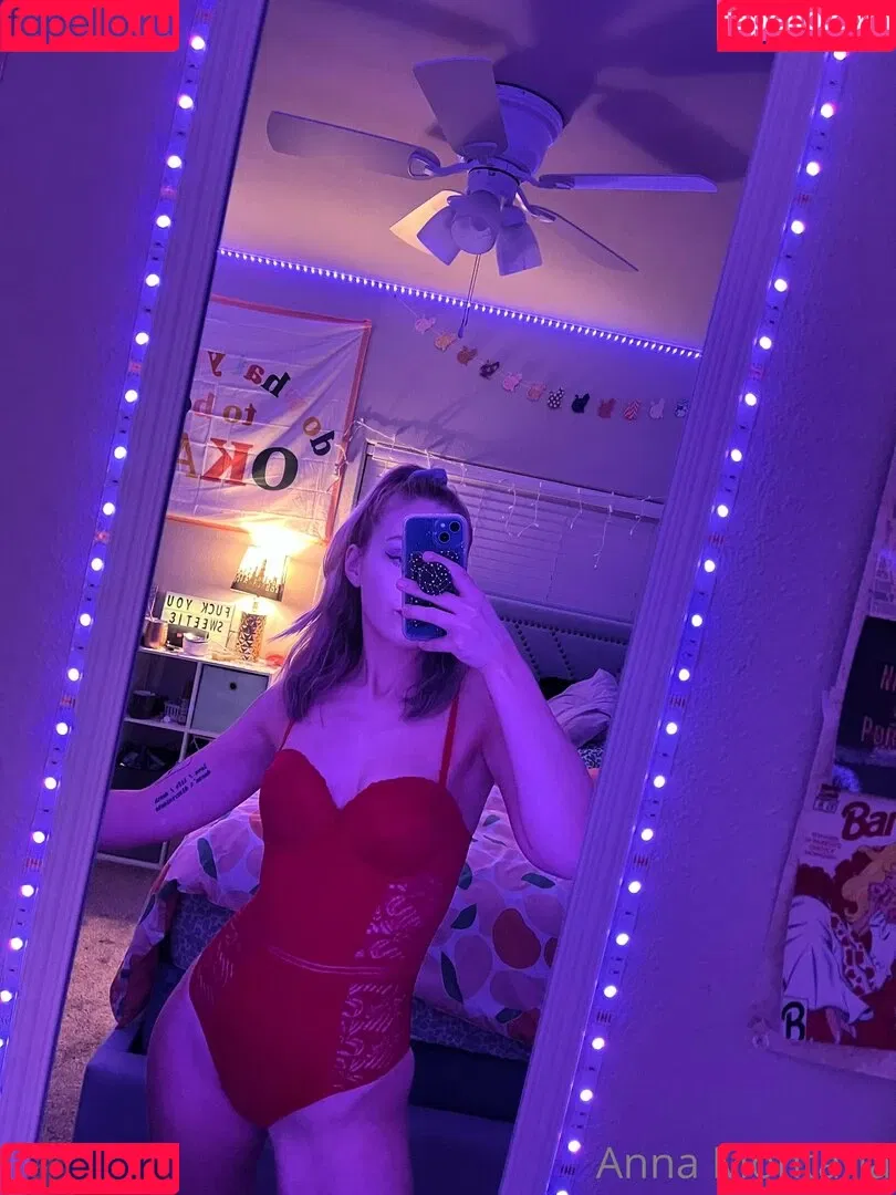 anna1001 Onlyfans Photo Gallery 
