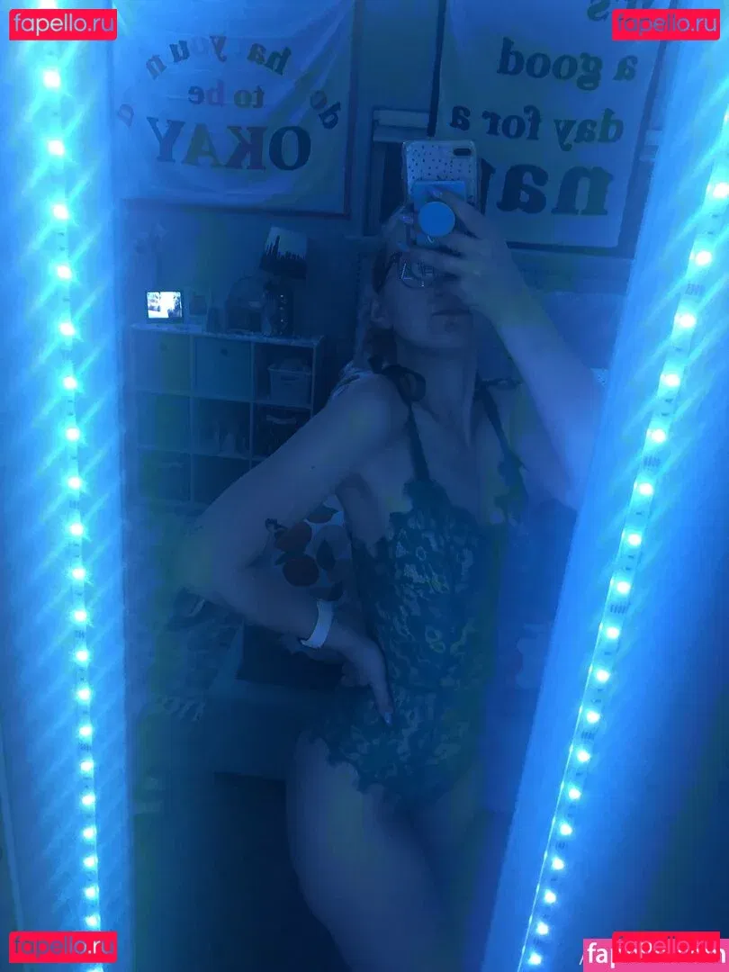 anna1001 Onlyfans Photo Gallery 