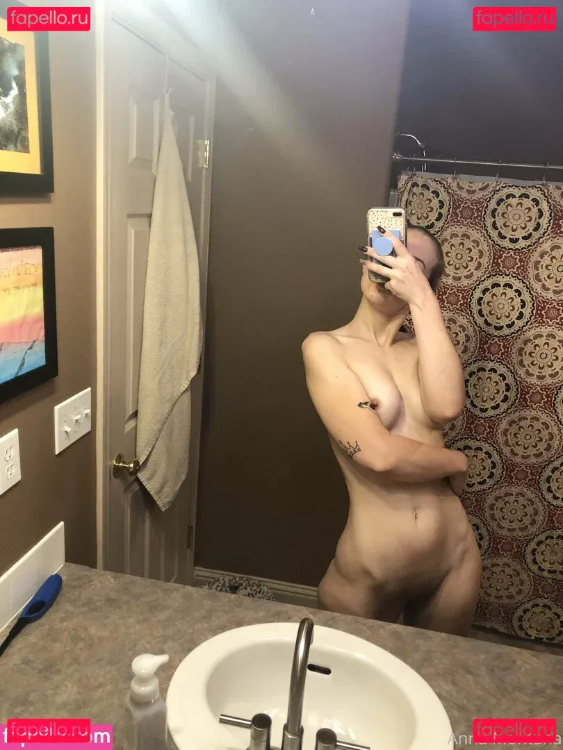 anna1001 Onlyfans Photo Gallery 