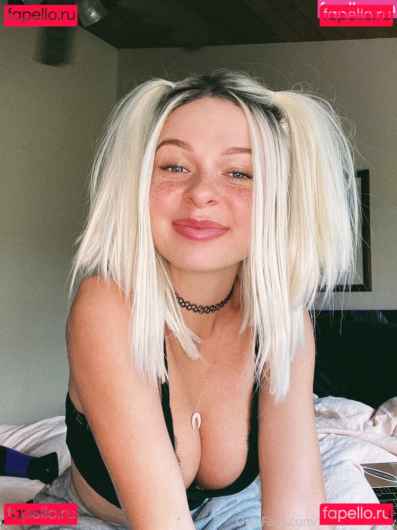 freyaannerayy Nude Onlyfans Photo 9