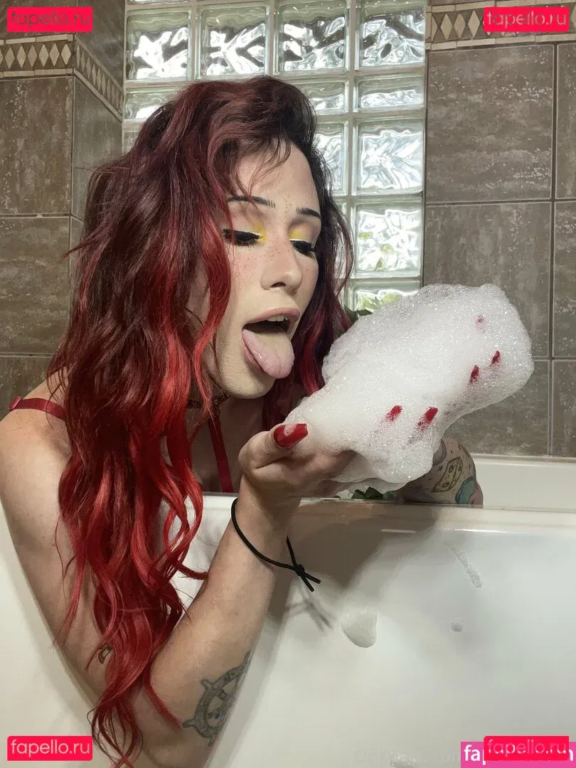 jennagargles Onlyfans Photo Gallery 