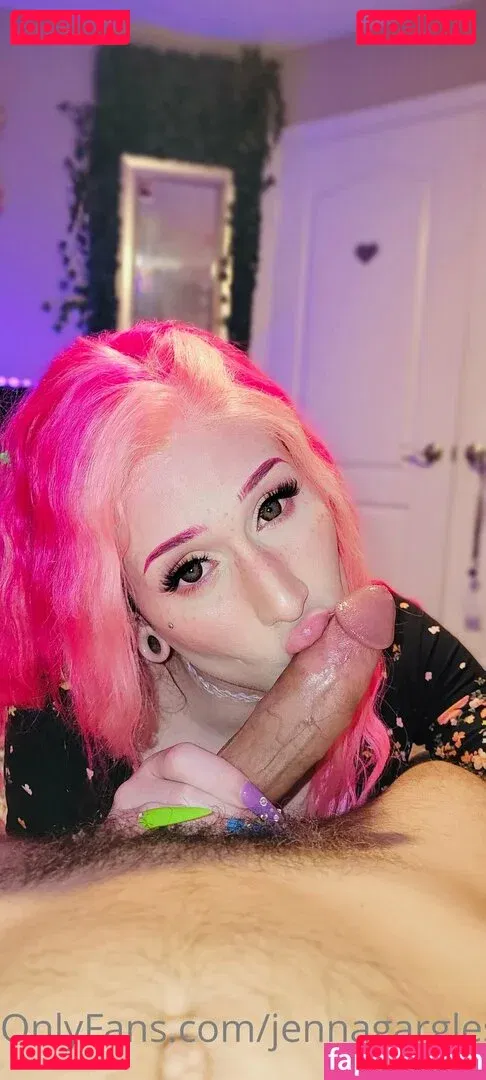 jennagargles Onlyfans Photo Gallery 