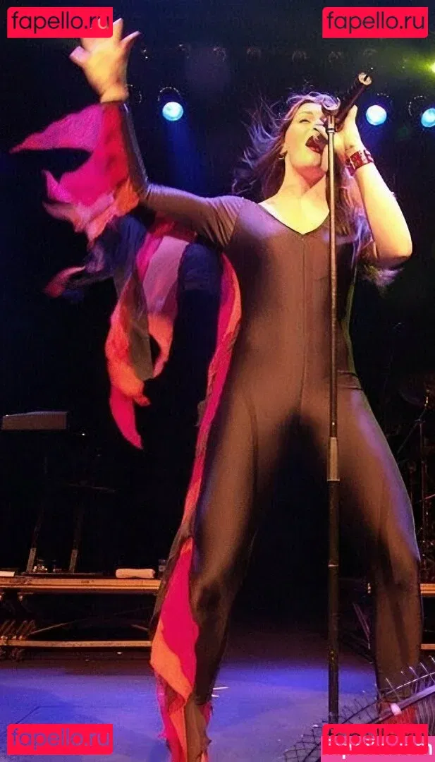 Floor Jansen Onlyfans Photo Gallery 