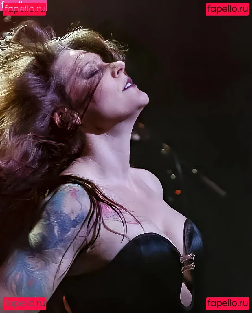 Floor Jansen Onlyfans Photo Gallery 