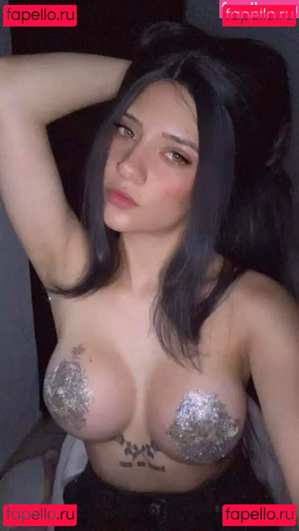 Fern Dello Nude Onlyfans Photo 7